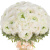 Букет из 39 белых ранункулюсов Букет из 39 белых ранункулюсов