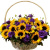 Букет из подсолнухов и эустом в корзине Букет из подсолнухов и эустом в корзине